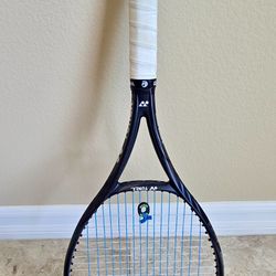 2022 Yonex Vcore100 galaxcy black limited