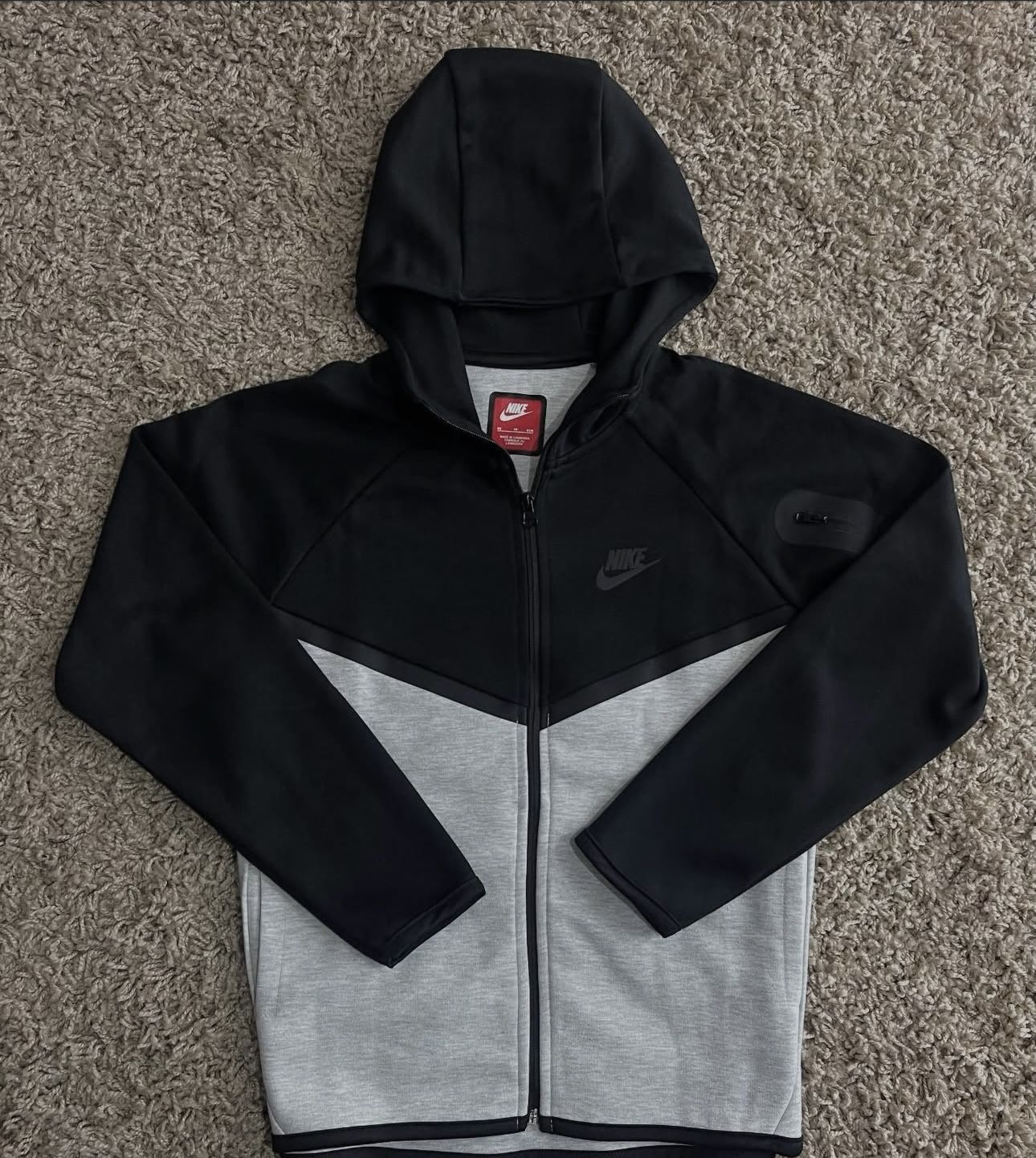 Nike Tech Fleece 