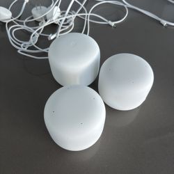Google Nest Wifi Router + 2 Points – Whole Home Mesh System