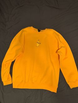 H&M Oversized Pikachu Graphic Crewneck Sweatshirt Yellow
