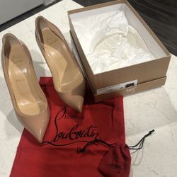 Christian Louboutin Pigalle 100 Patent nude 