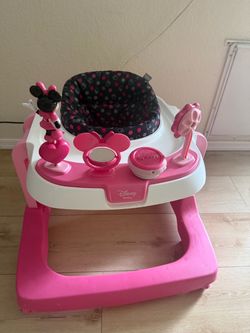 Minnie Mouse walker