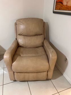 Recliner sofa