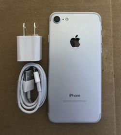 iPhone 7 32GB Factory Unlocked