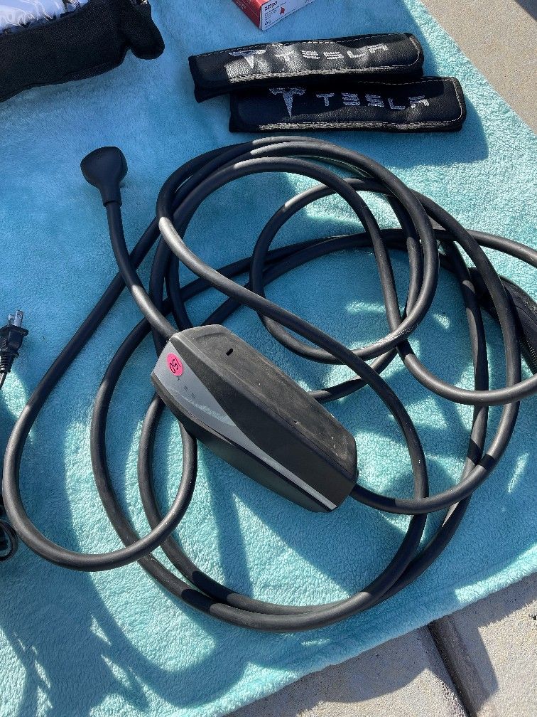 Tesla Charger