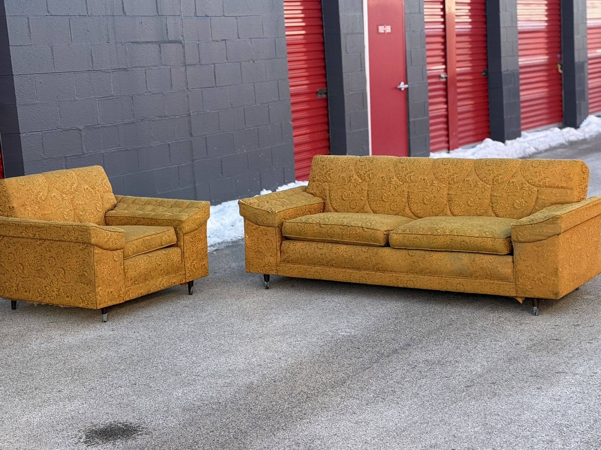 1973 Vintage Sofa + Armchair Set β Free Curbside Delivery