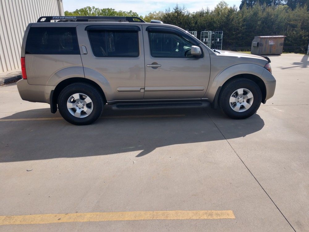 2007 Nissan Pathfinder