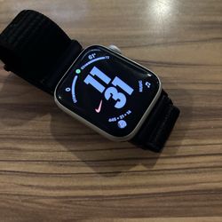 Apple Watch Series 6 Nike