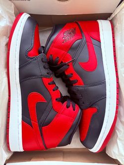 Air Jordan 1 Mid Bred Sneakers Brand New