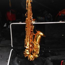 Saxophone 