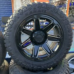 20 INCH WHEELS AND TIRES. 33x12.50R20