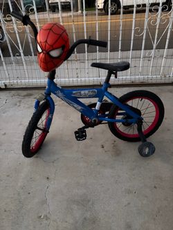 Spider-Man Kids Bike with Training Wheels