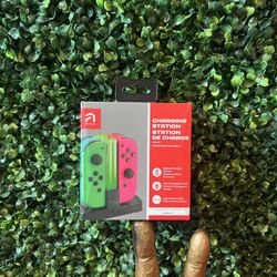 Nintendo Switch Charging Station 