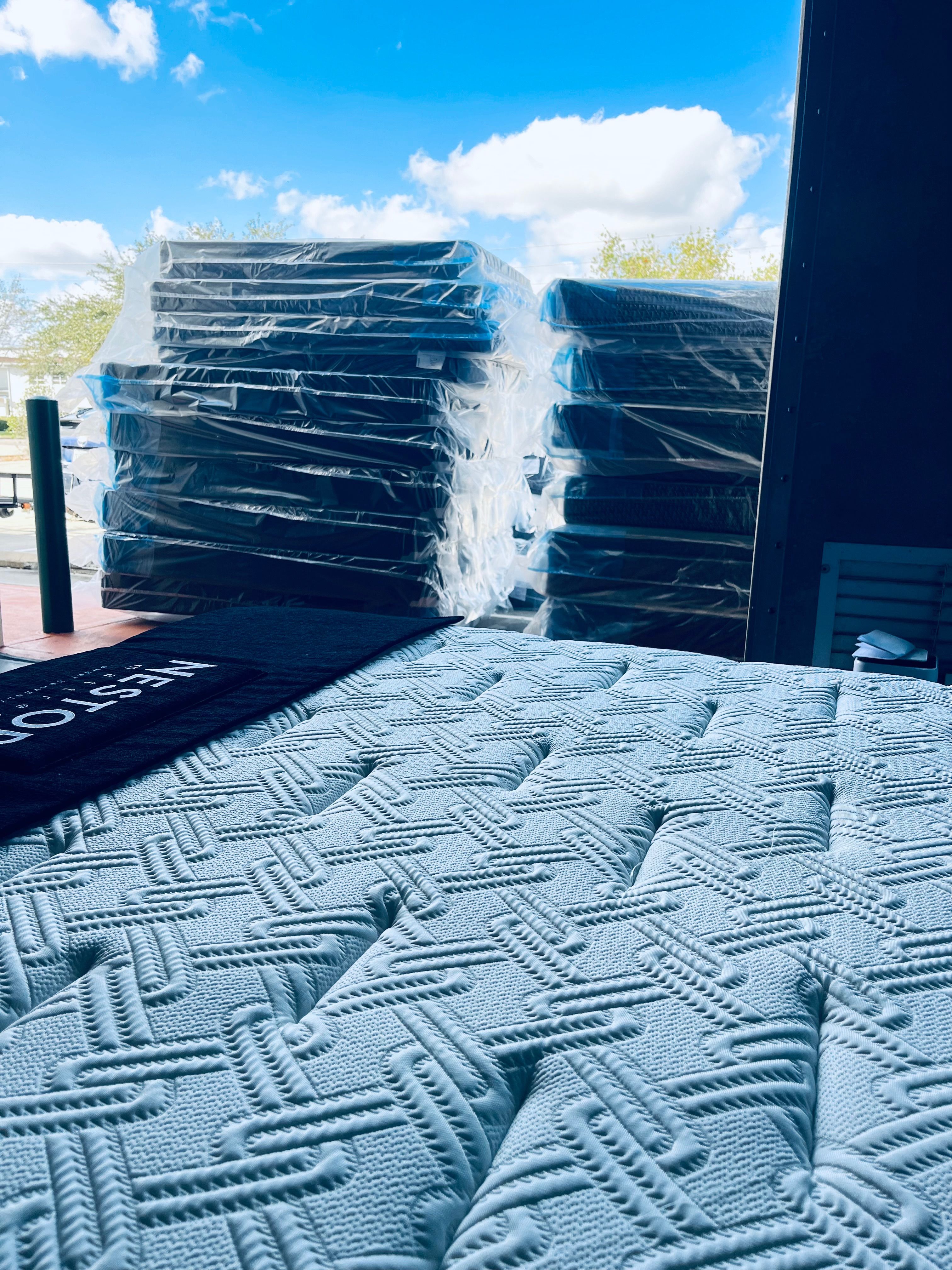 🌟Sale / New King, Queen, Full, Twin XL – Limited Stock!🚚 🛌Steepest Mattress Discounts EVER! $39 Down Take Today /Made FL / Try B4 Buy