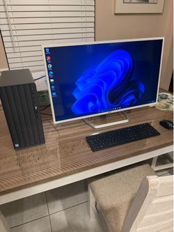 HP Envy Desktop (windows 11) 32” monitor