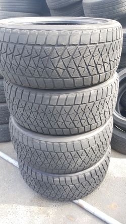 4 tires Bridgestone 275/45R20