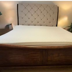 King adjustable sleigh bed in new condition