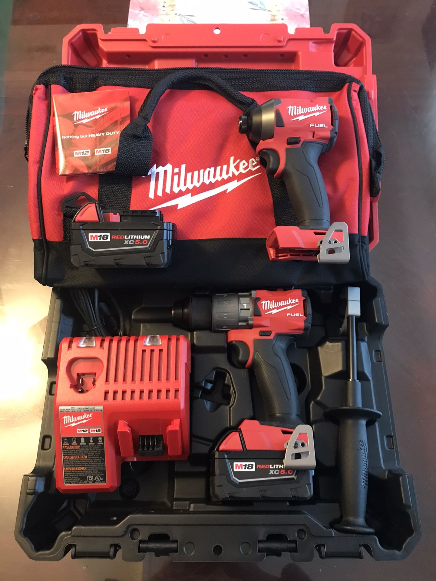 Milwaukee M18 Hammer Drill and Impact Driver Tool Kit