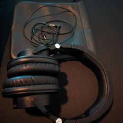 Audio-Technica ATH-M50xBT2 Wireless Over-Ear Headphones, Black

