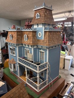 Dura-Craft Heritage HR-560 Victorian Mansion dollhouse