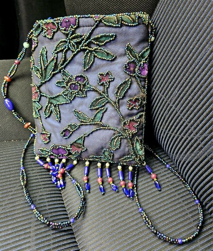 Native Intricately Beaded Purse $15