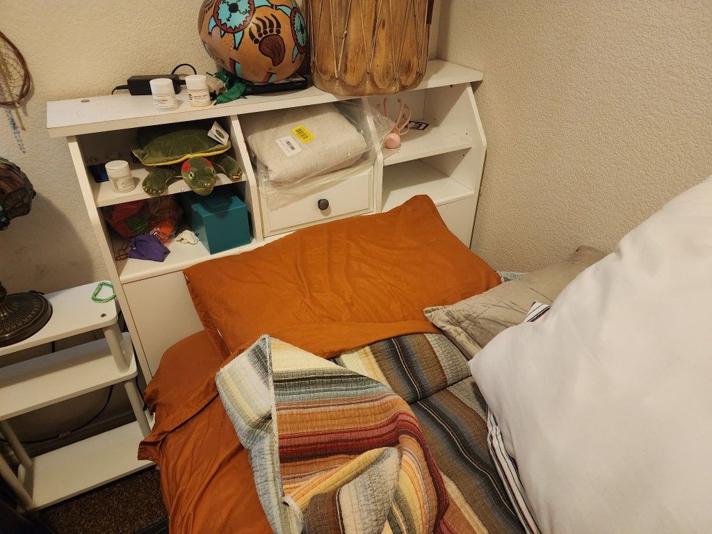 Twin Bed