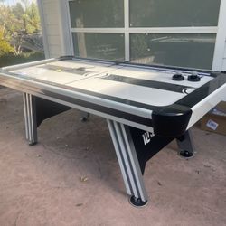 Air Hockey Table 