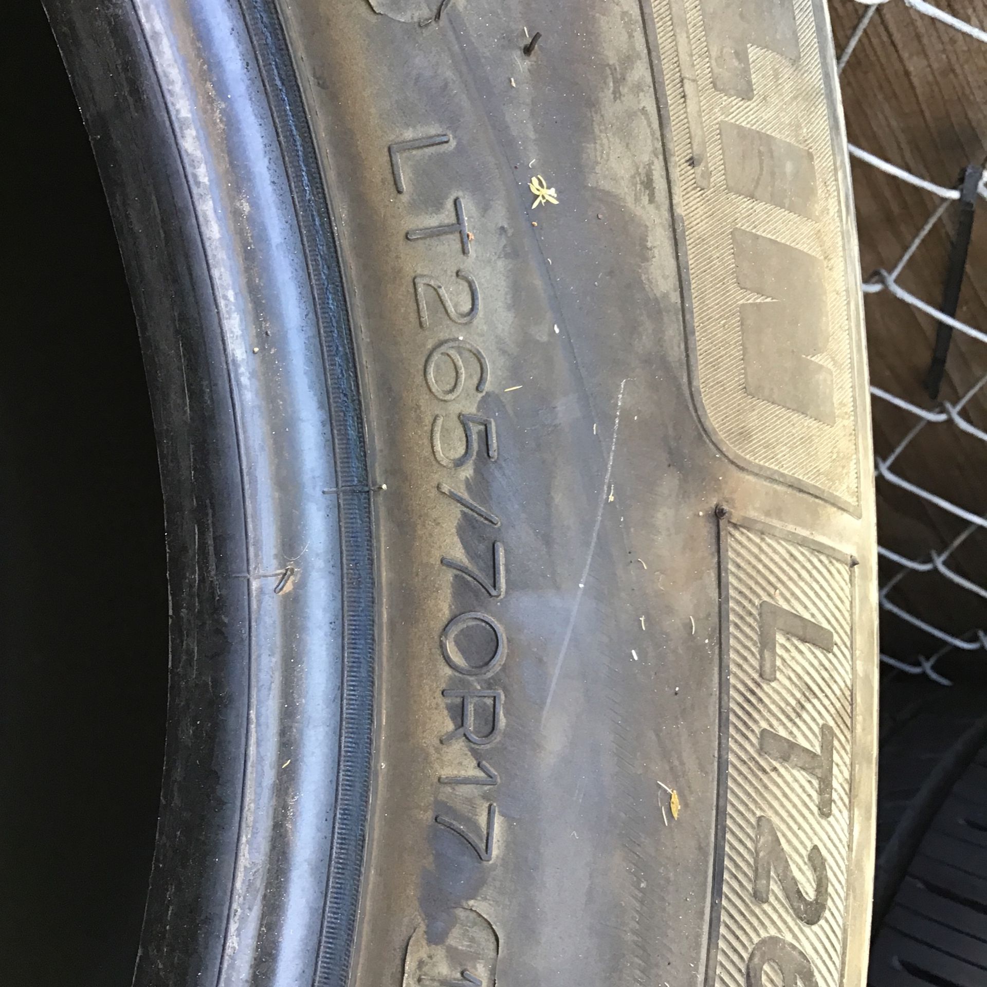 1 Tire LT 265/70/17 Michelin