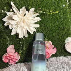 Victoria's Secret Coastal Blooms Fragrance Mist 250ml Seaside Honeysuckle Women