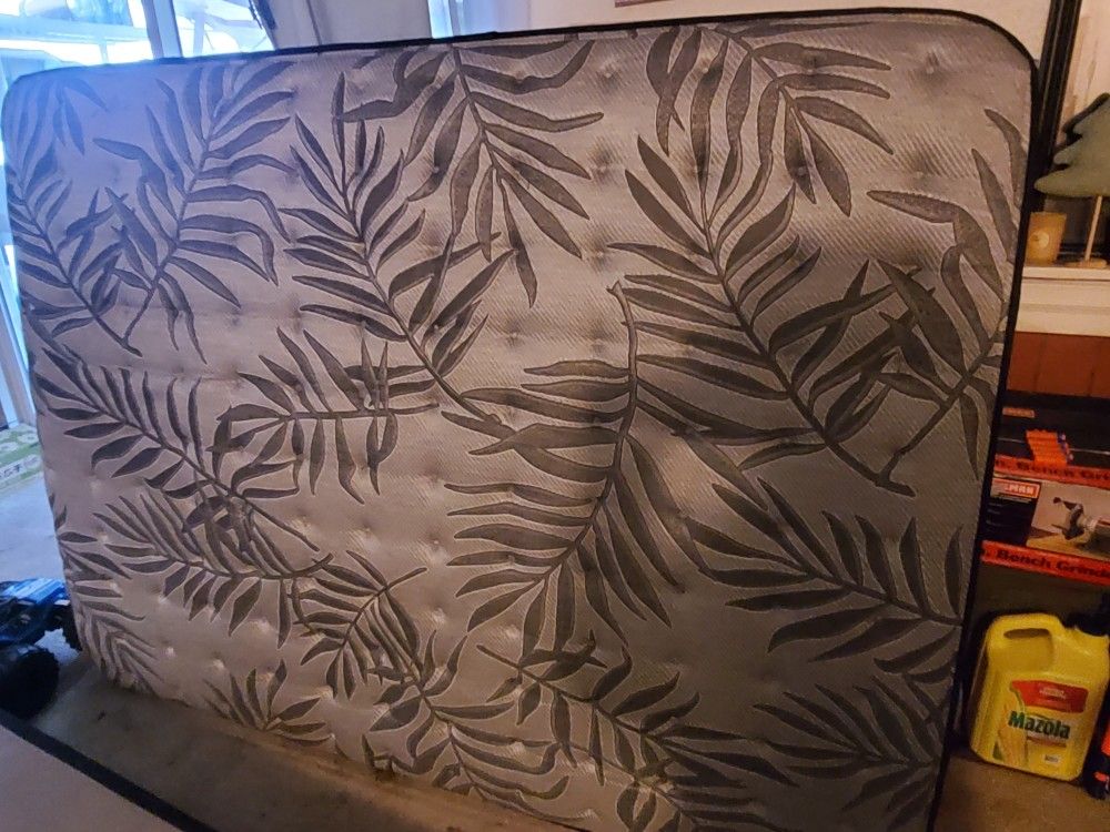 Costco Mattress & Box Spring