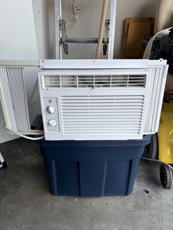 5000 BTU GE Air Conditioner
