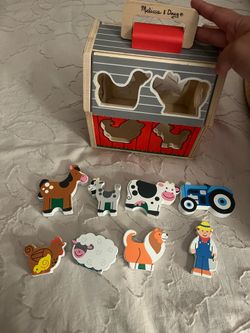Melissa & Dough farm toy