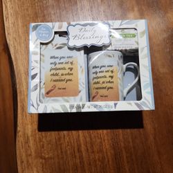 Blessing Tea Set