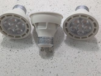 LIGHTBULBS G10