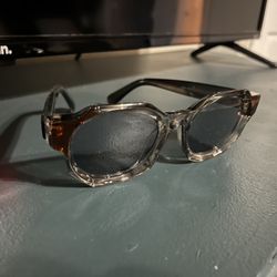 Phillips Morgan sunglasses