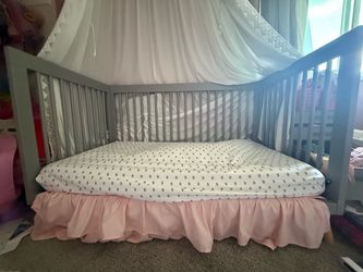 Gray crib with mattress $40