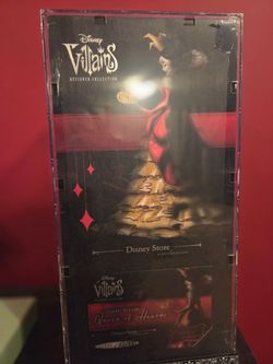 Disney queen of hearts designer doll