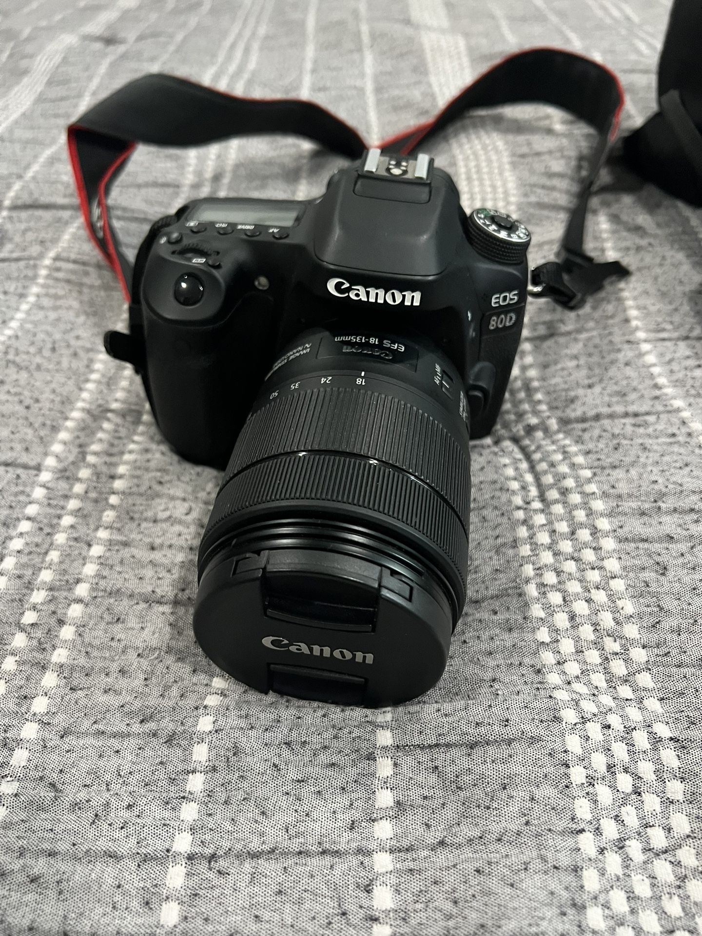 Canon 80D DSLR Camera, 3 Extra Lenses And Camera Bag