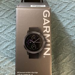 Garmin Vivoactive 3(barely used)
