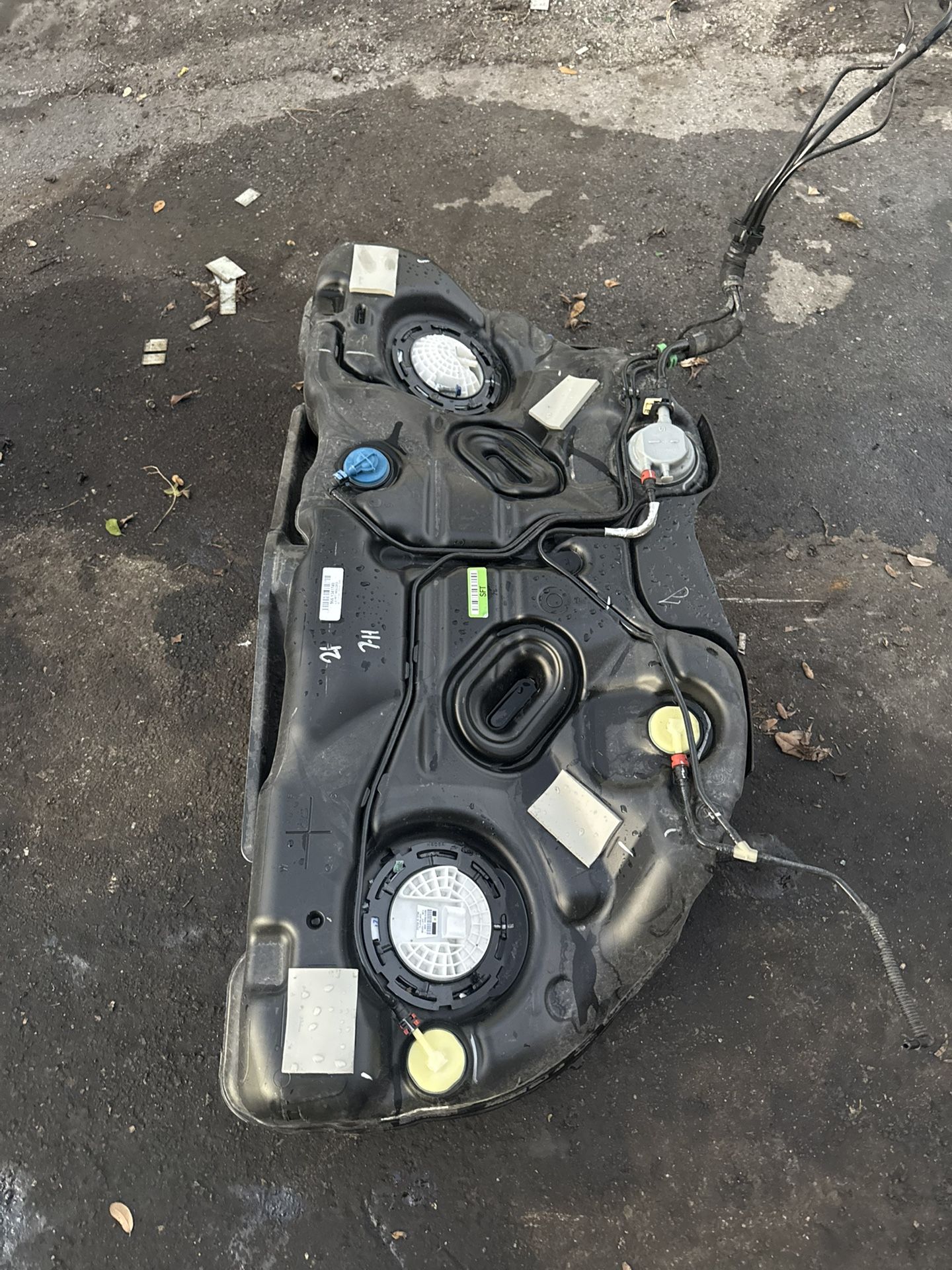 FUEL TANK CHARGER 6.4 2021 COMPLETE