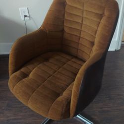 Mid Century Lounge/Office Chair