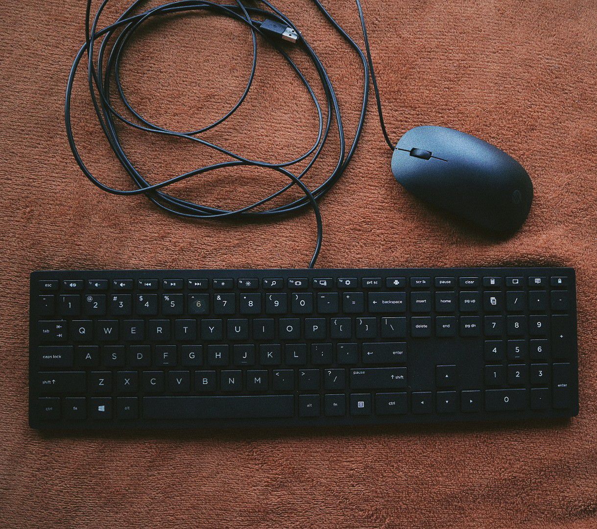 HP Slim Keyboard And Mouse Set (Black)