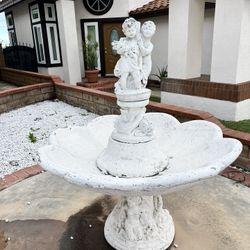 Beautiful White Angels Concrete Water Fountain