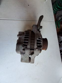 2002 Honda Civic (alternator) 