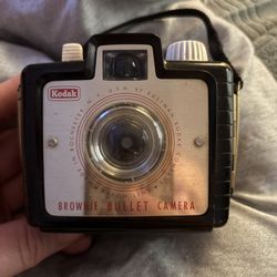 brownie bullet camera 1957 kodak 
