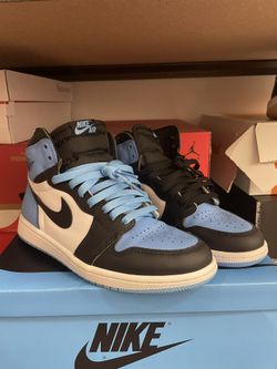 Air Jordan 1 ‘UNC’ – Size US 7.