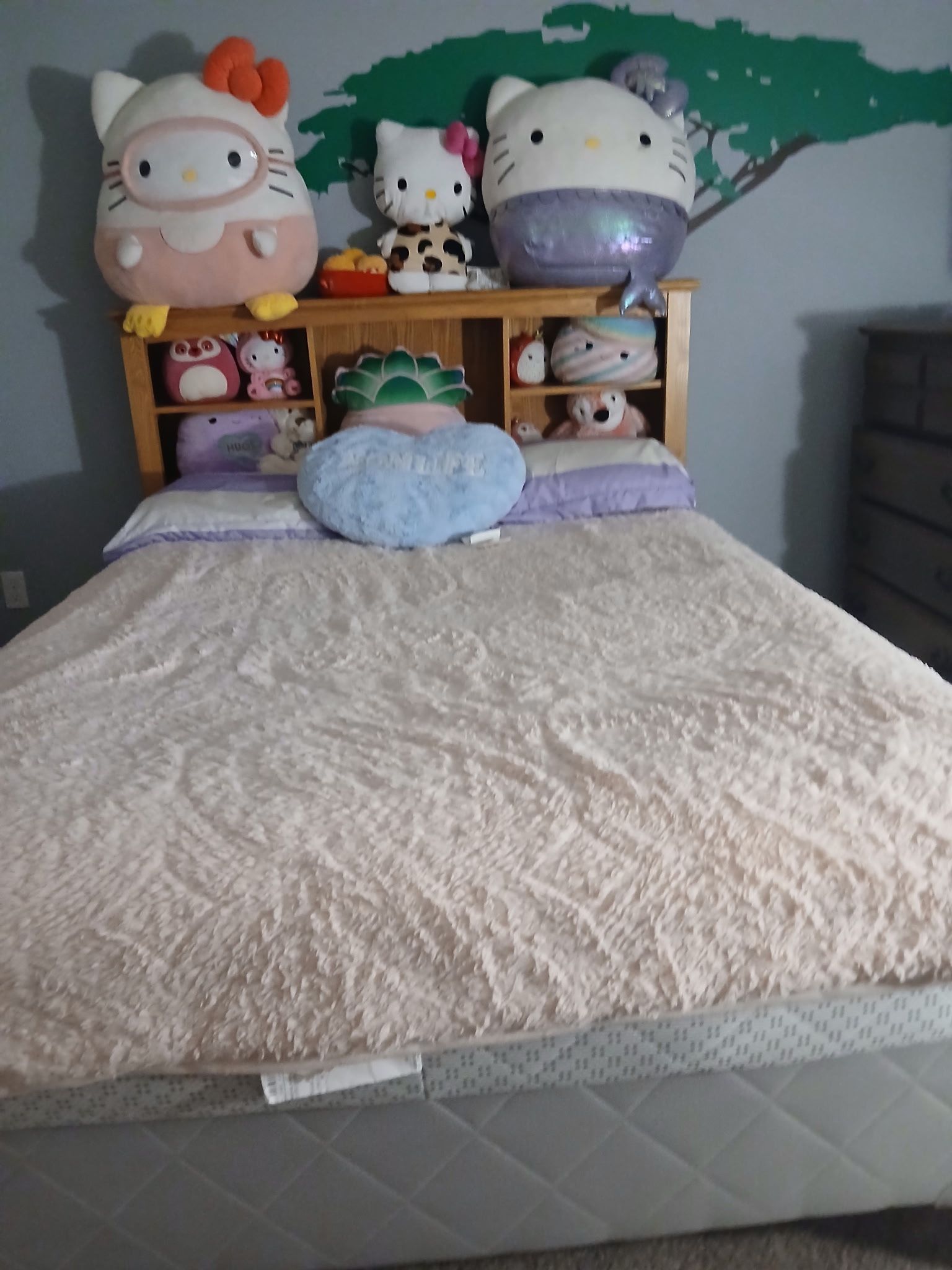 Twin Bed