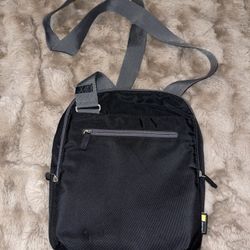 Unisex Case Logic Bag For Electronics 