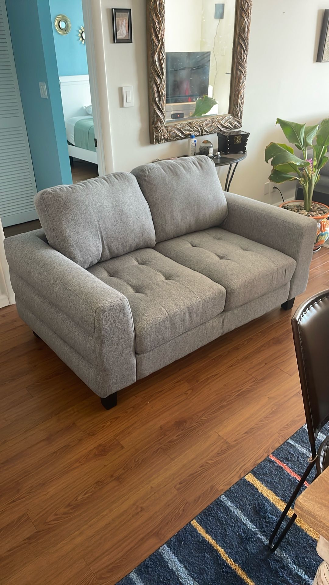 Love Seat sofa