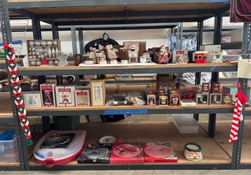 Wonderful Christmas items including collectable ornaments!